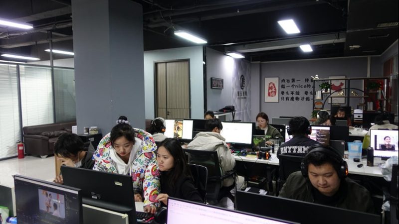 媒介投放策略制定：如何精准触达目标受众**